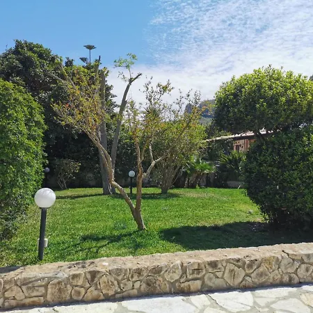 Villa Hibiscus
